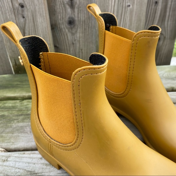 41 Lemon Jelly Yellow Chelsea Rain Boots - Picture 8 of 9